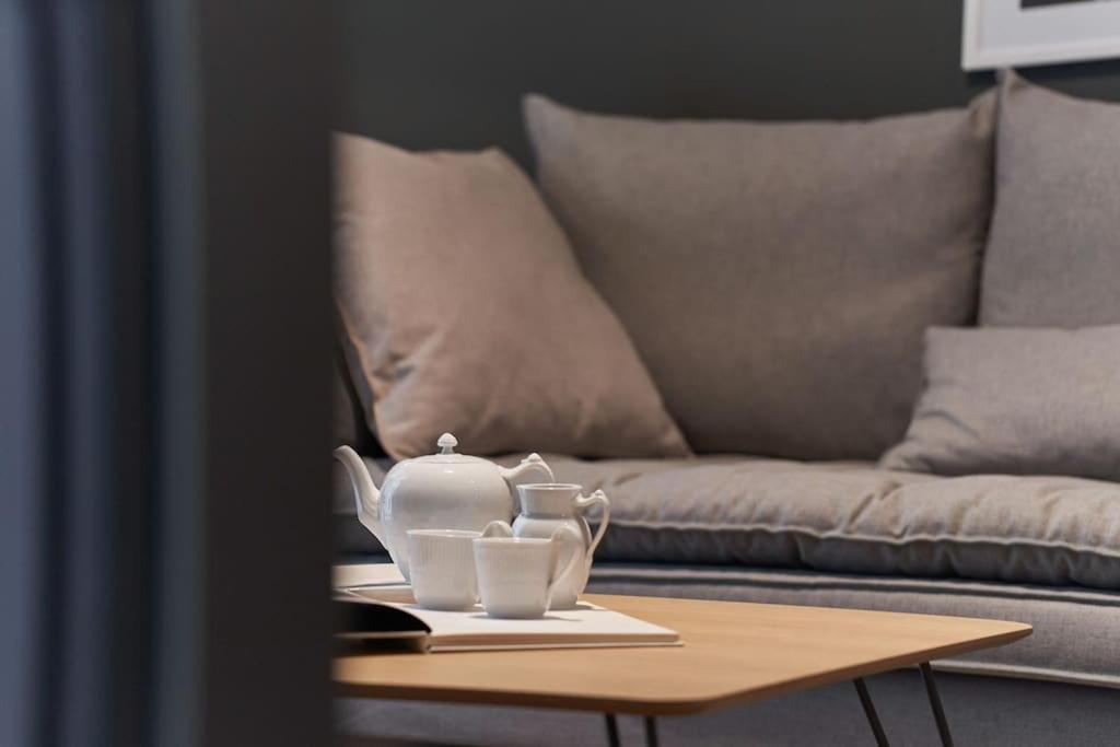 Viola Comfort Suite Athene Buitenkant foto